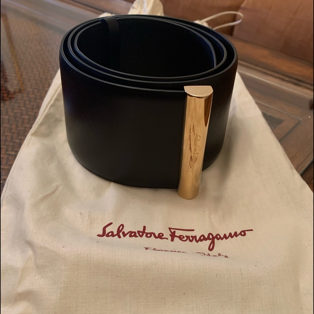 Salvatore Ferragamo Black and Gold Belt